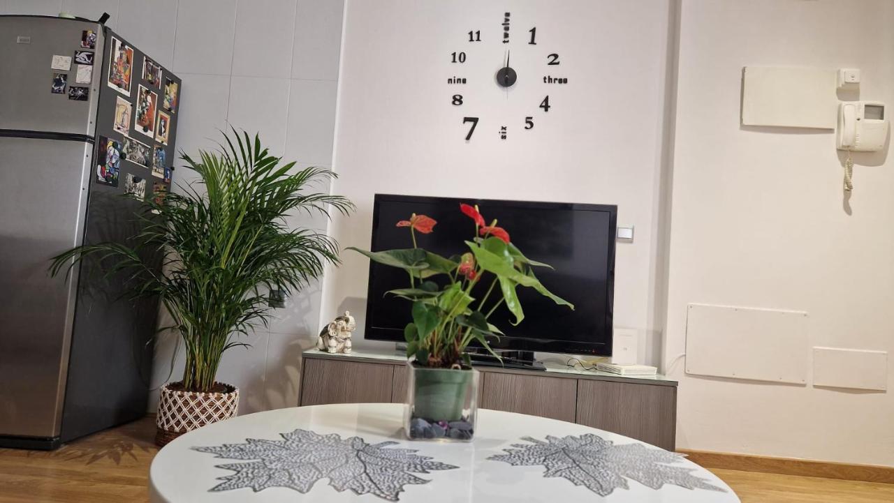 Apartamento Bernier Málaga Exterior foto
